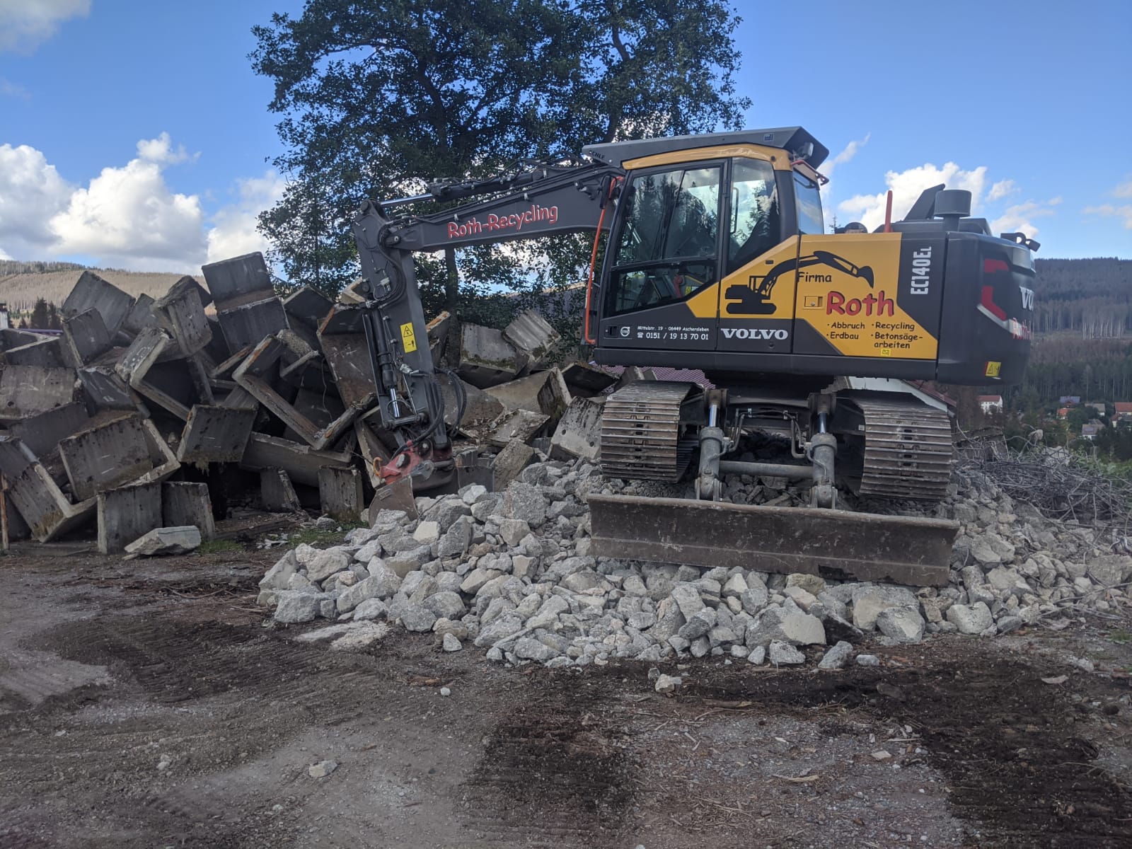 Letzte Reste der alten Bahn ...
