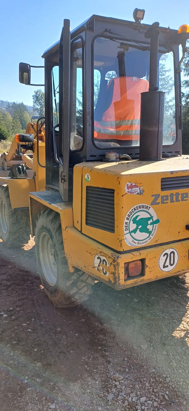 WhatsApp Image 2024-09-22 at 17.23.48 (1)